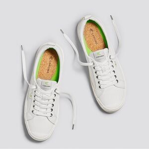 NWT Cariuma Off-White Canvas Low OCA / Size 6.5 Women’s | 5 Men’s